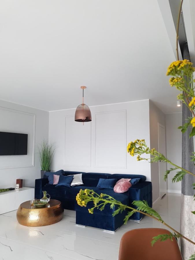 Apartament Marcelin Gold Wes Quality Suite Poznań Exterior foto